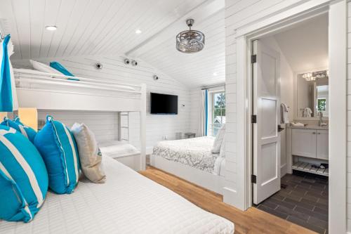 Oyster's Pearl by Exclusive 30A – Santa Rosa, FL