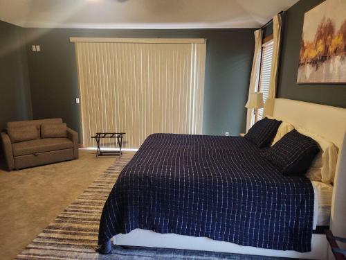 Luxury Family 5BR Lakefront private boat launch