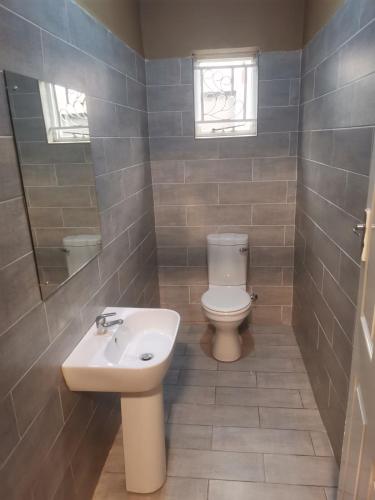 Four-Bedroom House image 3