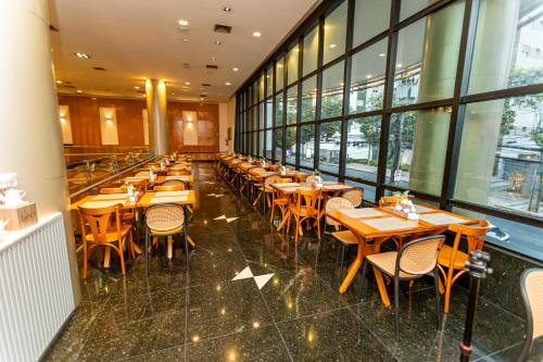 Ресторан, Royal Golden Hotel - Savassi in Белу-Орізонті