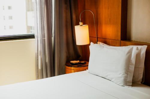 Standard Double Room image 10