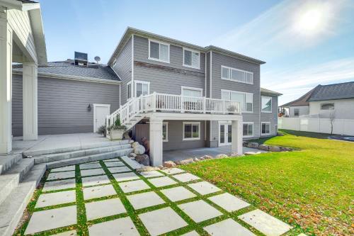 Private Pool and Hot Tub Luxe Unit Near UTA Train! in American Fork