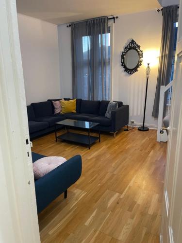 Book a Room in Grunerløkka Oslo Sentrum near Lofthus Samvirkelag Tranen