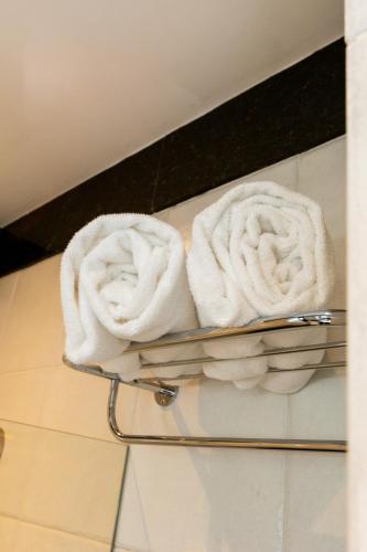 Deluxe Double Room with Spa Bath  image 4