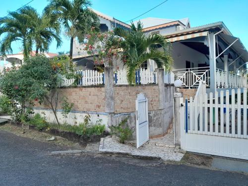 GIGI House in Capesterre-Belle-Eau