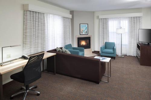 Residence Inn Kansas City Country Club Plaza - image 2