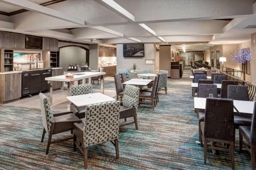 Residence Inn Kansas City Country Club Plaza, Kansas City (photo 4)