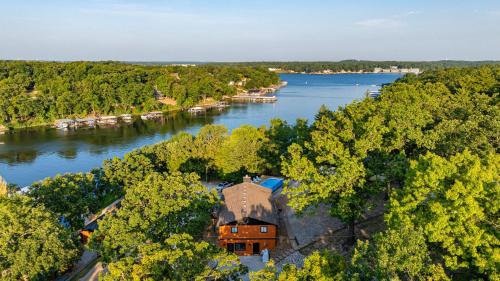 Sunset Beach Resort – Osage Beach, MO