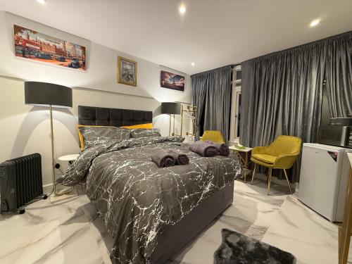 Luxury Studio in Victoria, 7 minutes walk to Victoria Station, Room 4