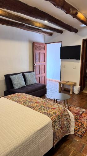 631260427 Santa Sofia Casa Boutique