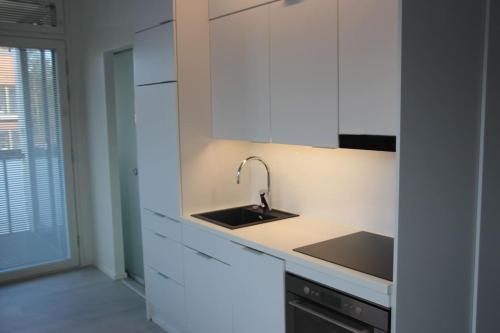 Kitchen, Moderni asunto hyvien yhteyksien paassa in Kirkkonummi