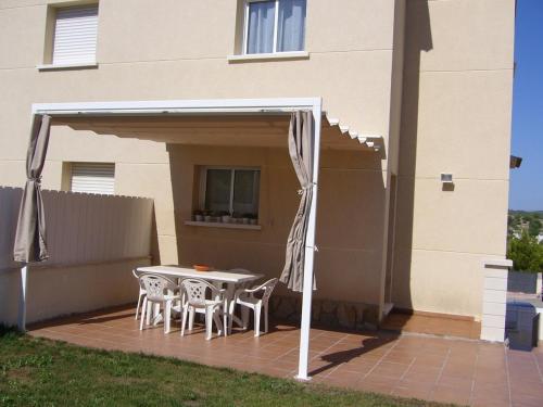 Seaside cottage in El Castell de Montornes