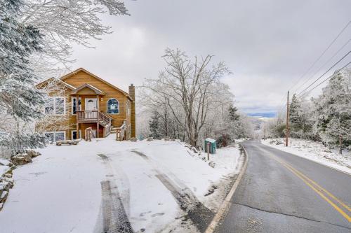 Beech Mtn Home with Fire Pit 5 Mins to Resort! - main image