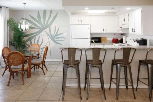 Suite image 8
