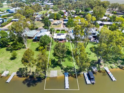 River Views in บุนดาลอง