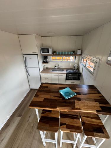 Two-Bedroom House image 9