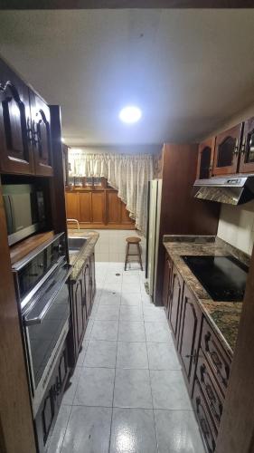 ห้องครัว, Cozy apartment in the east in บาร์กิซิเมโต