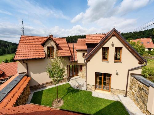 Villa in Varva ov near Ski Slopes, Varvažov