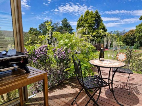 Romantic Retreat Pod by Historic Church on Wine Route in Karoola