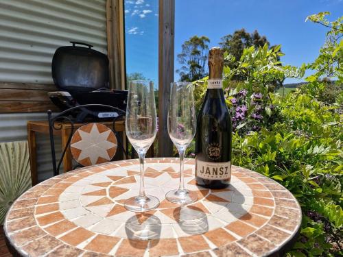 Romantic Retreat Pod by Historic Church on Wine Route in Karoola