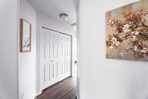 Modern Three Bedrooms Entire House Nike