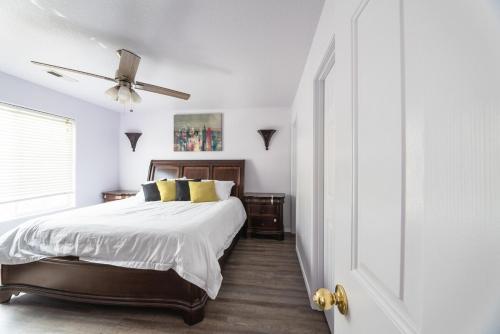 Modern Three Bedrooms Entire House Nike