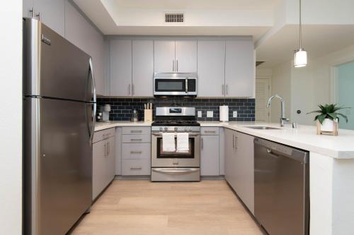 Modern Apartment Rentals in Los Angeles (CA)