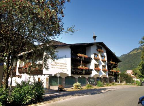 Haus Central - image 13