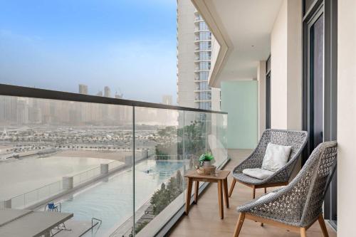 Silkhaus Vacation Homes Seaside 2BDR in Marina Vista Beachfront, Dubaj