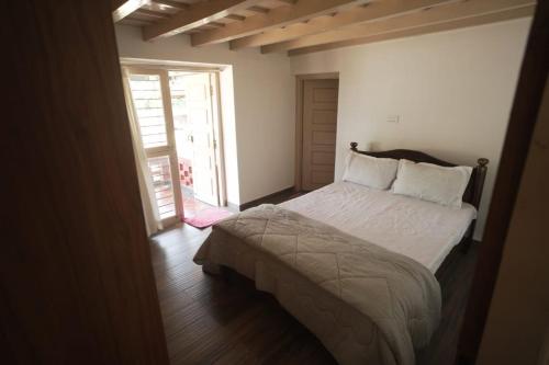 Alora Homestay in Balehalla