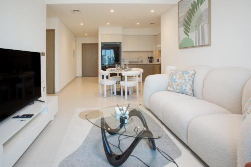 Prime Downtown Location 2BR Apt Burj Royale, Дубай (фото 6)
