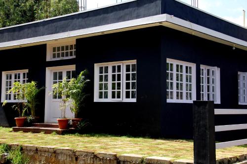 A Hotel Com The Black Magic Cottage Homestay Ooty India