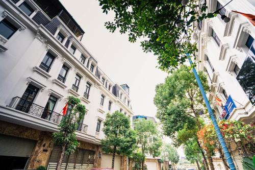 Surrounding environment, Merci Hoang Huy Riverside Hai Phong in Thuong Ly/Quan Toan