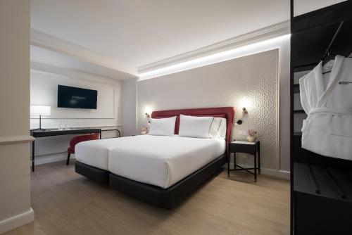 Ohtels San Antón Granada - image 6