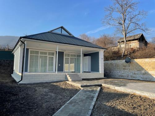 River Side Oghuz in 奧格胡茲