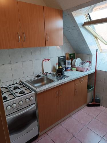 Kitchen, Kettos Csarda Szallashely Bocfolde in Zalaegerszeg