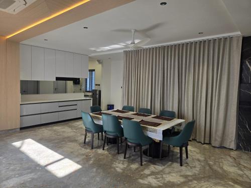 Satish Villa, Hyderabad