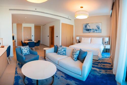 Trendy Studio, Address Vista, Side Beach View – khách sạn tại Diyar Al-Muharraq