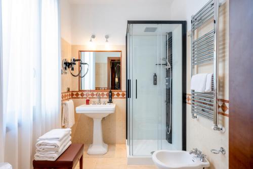 Hotel Al Ponte Dei Sospiri, Венеция (фото 8)