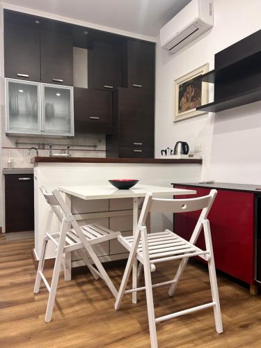 Love Roma Termini Apartment with Terrace, Rzym (zdjęcie 6)