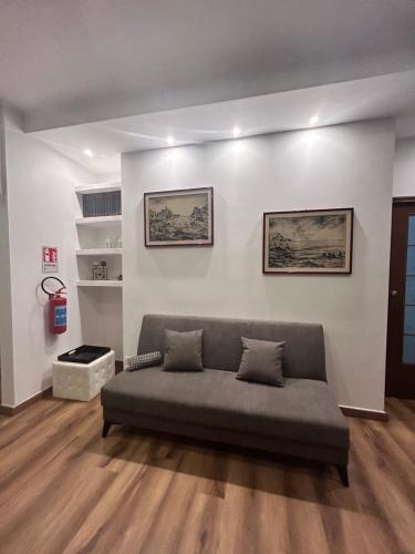 Love Roma Termini Apartment with Terrace, Rzym (zdjęcie 8)