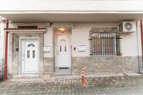 Hotellet från utsidan, Mary's Downtown Home - a stroll away from Mount Vermio in Naousa