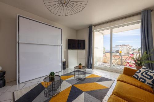 Bassin Bleu - Vue sur le port d'Arcachon