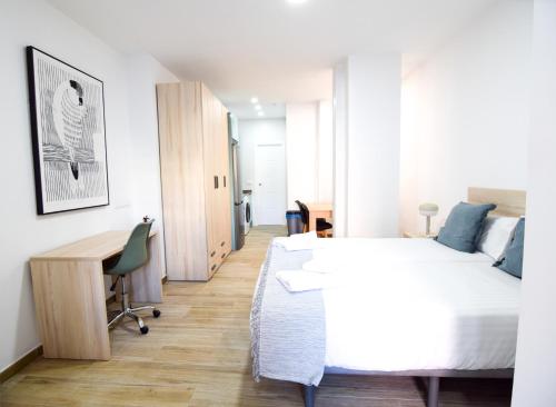 One-Bedroom Apartment image 1