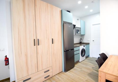 One-Bedroom Apartment image 7