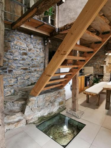 Viesnīcas āriene, Вила 'Гнездото', Villa 'The nest', Rhodope mountains, Banite in Banite