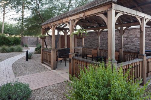 Courtyard by Marriott Phoenix West/Avondale - image 12