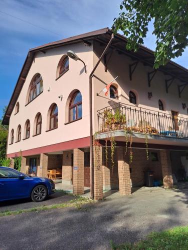 . Villa Kasztanowa