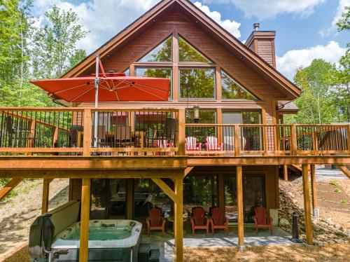 Pine Tree Lodge - Région Mont Tremblant - Laurentides (Pine Tree Lodge - Region Mont Tremblant - Laurentides) in Amherst (QC)
