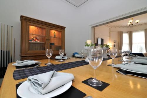 10 Bedrooms Pool Table Garden Piano, Glasgow (fotografie 5)